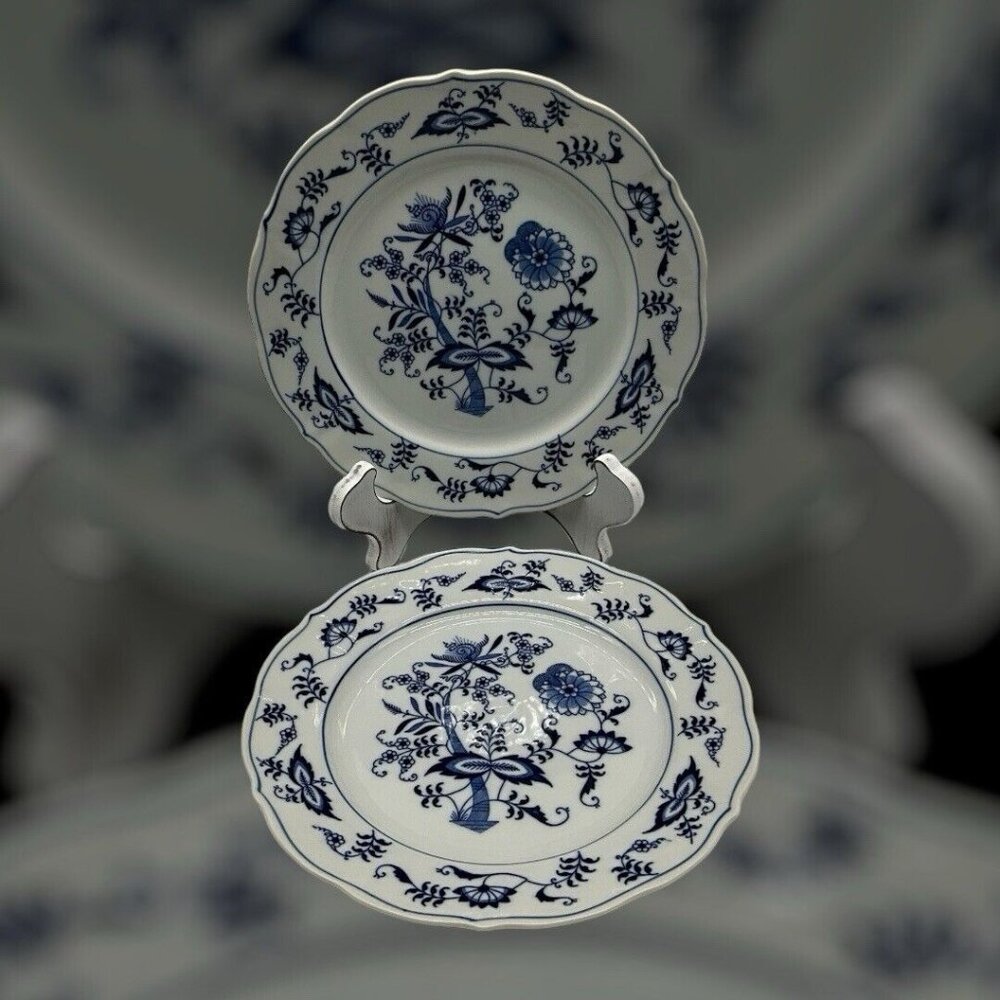 Blue Danube 8.5"  SALAD LUNCHEON Plate Blue Onion Rectangular Backstamp Set of 2 - Picture 5 of 16